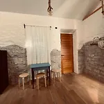 Pinna House * מורטר